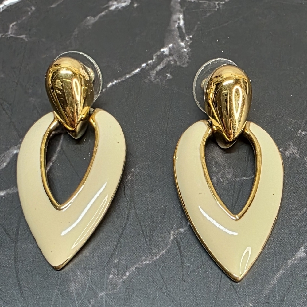 Vintage Napier Gold Tone Cream Enamel Drop Earrings